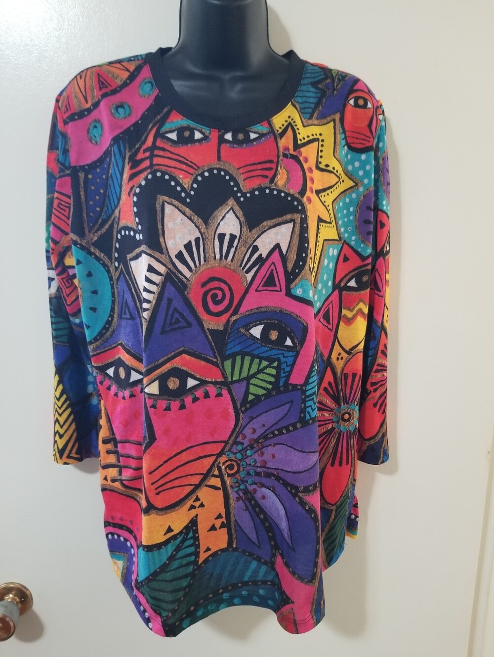 Laurel Burch Wearable Art Long Sleeve Tee XXL- Artsy retro